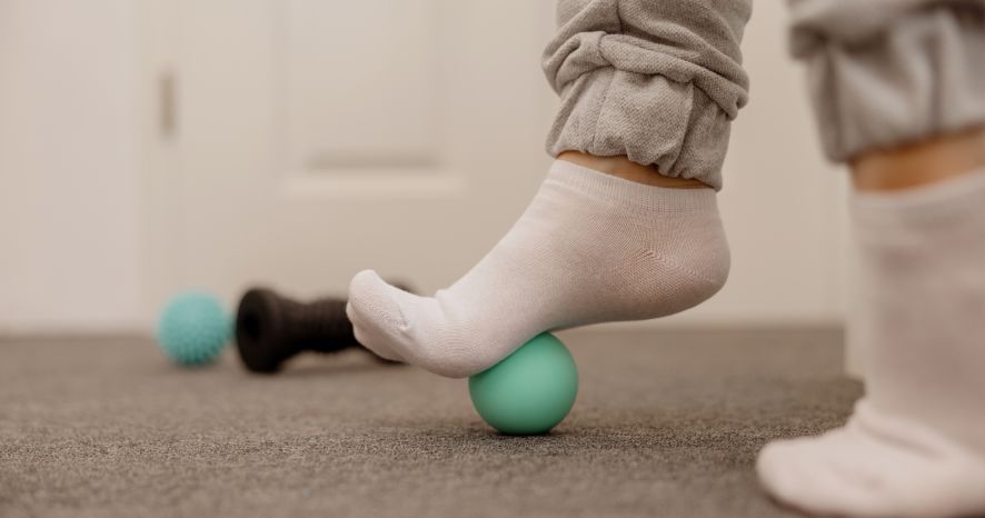 Are Barefoot Shoes Good for Flat Feet? How to Strengthen Arches