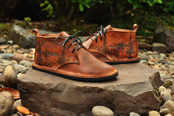 leathercraft-tooled-chukka-shoe