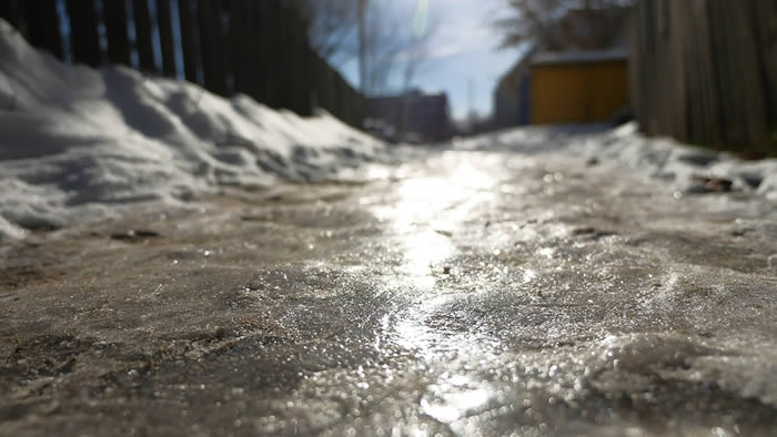 Slippery Icy Path slippery-icy-footpath