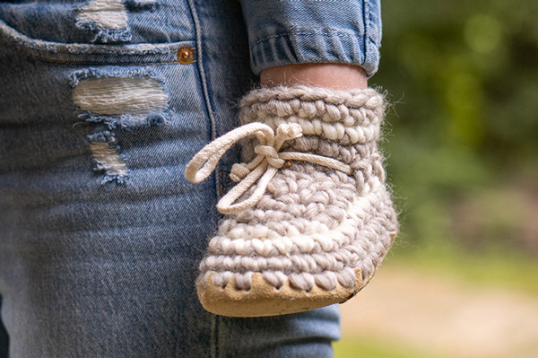 Baby Padraig Slipper in Grey & Cream